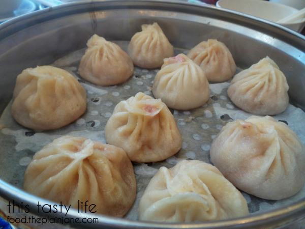 jing-jiang-xlb-dumplings