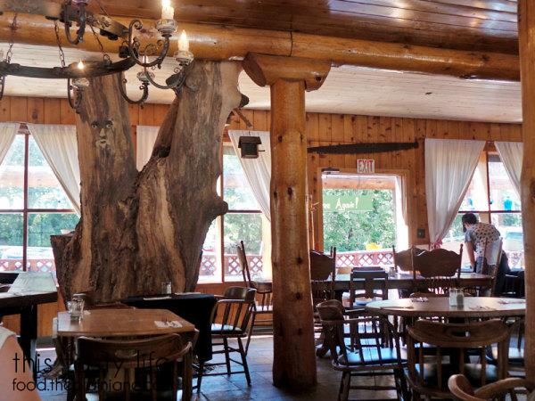 tree-inside-pine-house-cafe