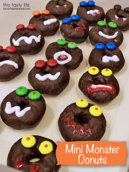 mini-monster-donuts-halloween-watermark