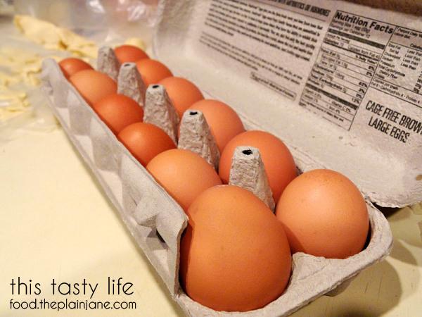 Pretty brown NestFresh eggs | This Tasty Life - http://food.theplainjane.com