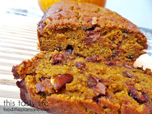 Look at those chocolate chips! Yum! Pumpkin Chocolate Chip Pecan Bread | This Tasty Life - food.theplainjane.com