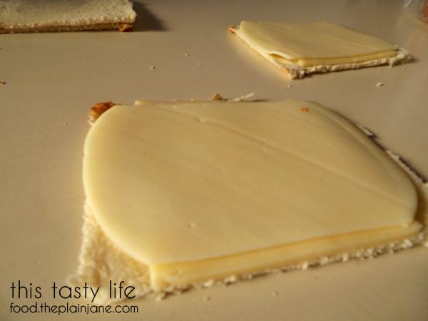 Grilled Cheese Sticks | This Tasty Life - http://food.theplainjane.com