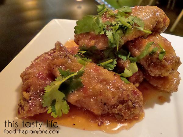 Garlic Wings | Isabella Artisan Pizzeria