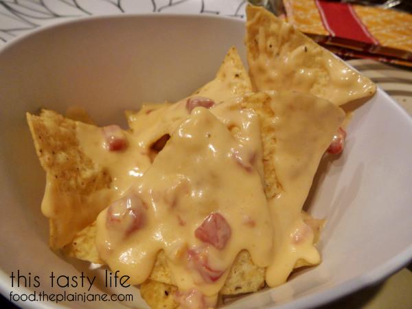 queso-nacho-cheese-dip