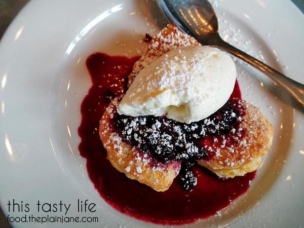 erins-sweet-huckleberry-biscuits