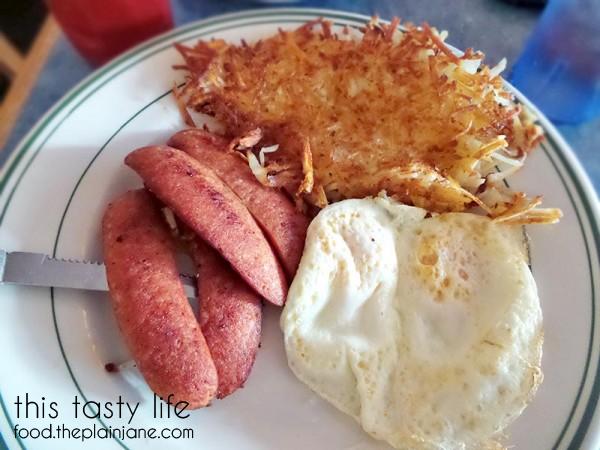 Hot Louisiana Smoked Sausage & Eggs - Izzy's Cafe in El Cajon | This Tasty Life