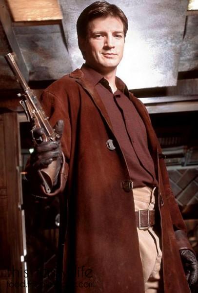 mal-with-pistol