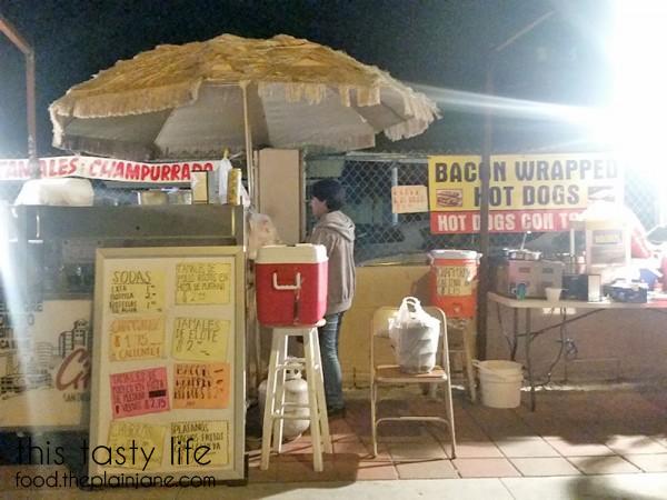 hot-dogs-el-tigre-stand