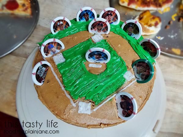 baseball-birthday-cake-above
