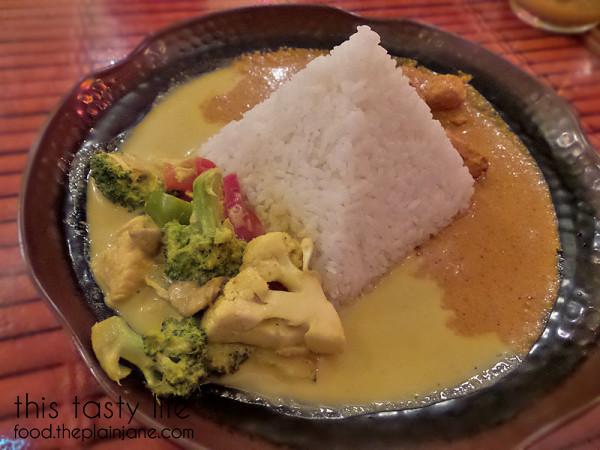 Curries - World Curry | Pacific Beach - San Diego, CA