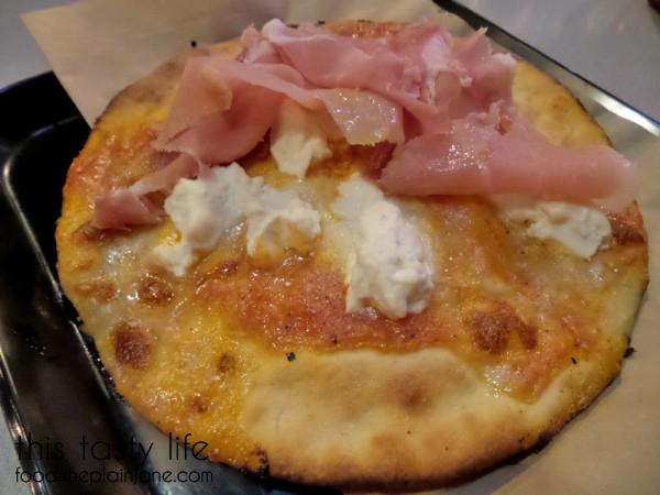 lu-pizzeta-ricotta-showing