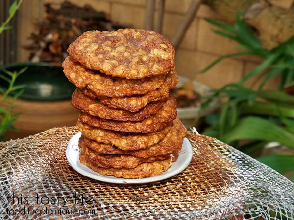 oatmeal-pecan-cookies