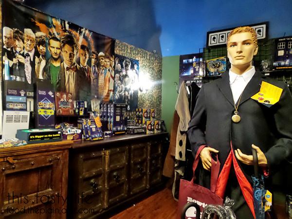 doctor-who-sherlock-room