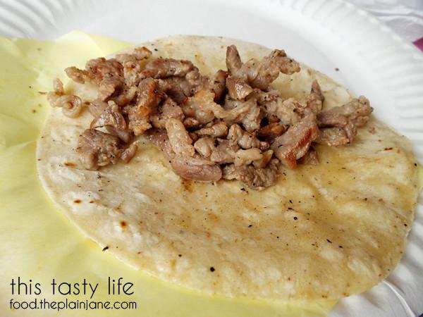 el-taco-riendo-ensenada-carne-asada-taco