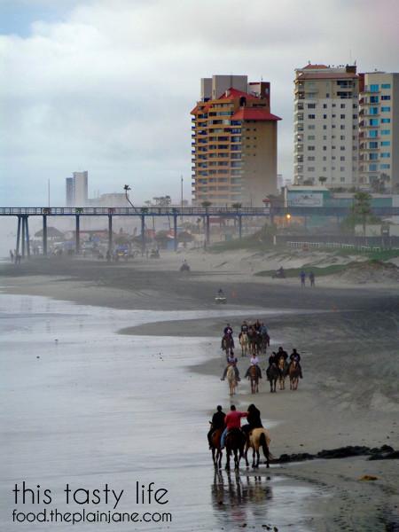 riding-horses-on-the-beach