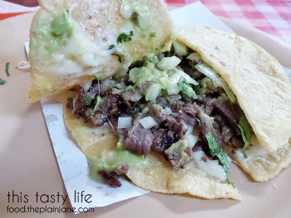 tacos-el-norteno-mula-cheesy-closeup