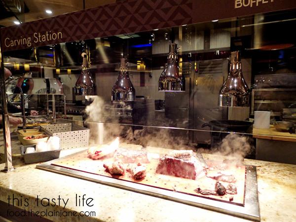Carving Station | The Buffet at Harrah's Rincon Casino