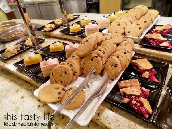 Desserts | The Buffet at Harrah's Rincon Casino