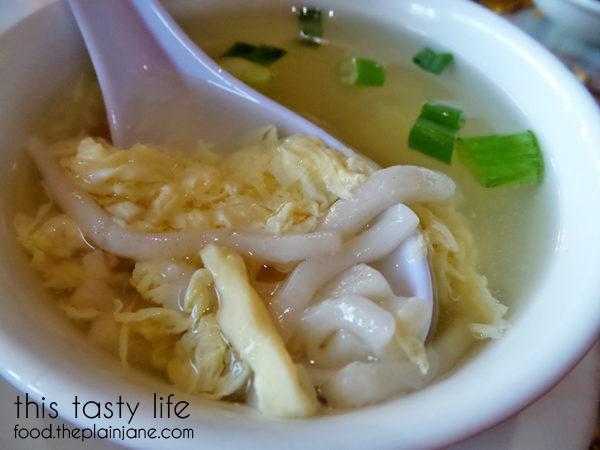 egg-drop-soup-wongs