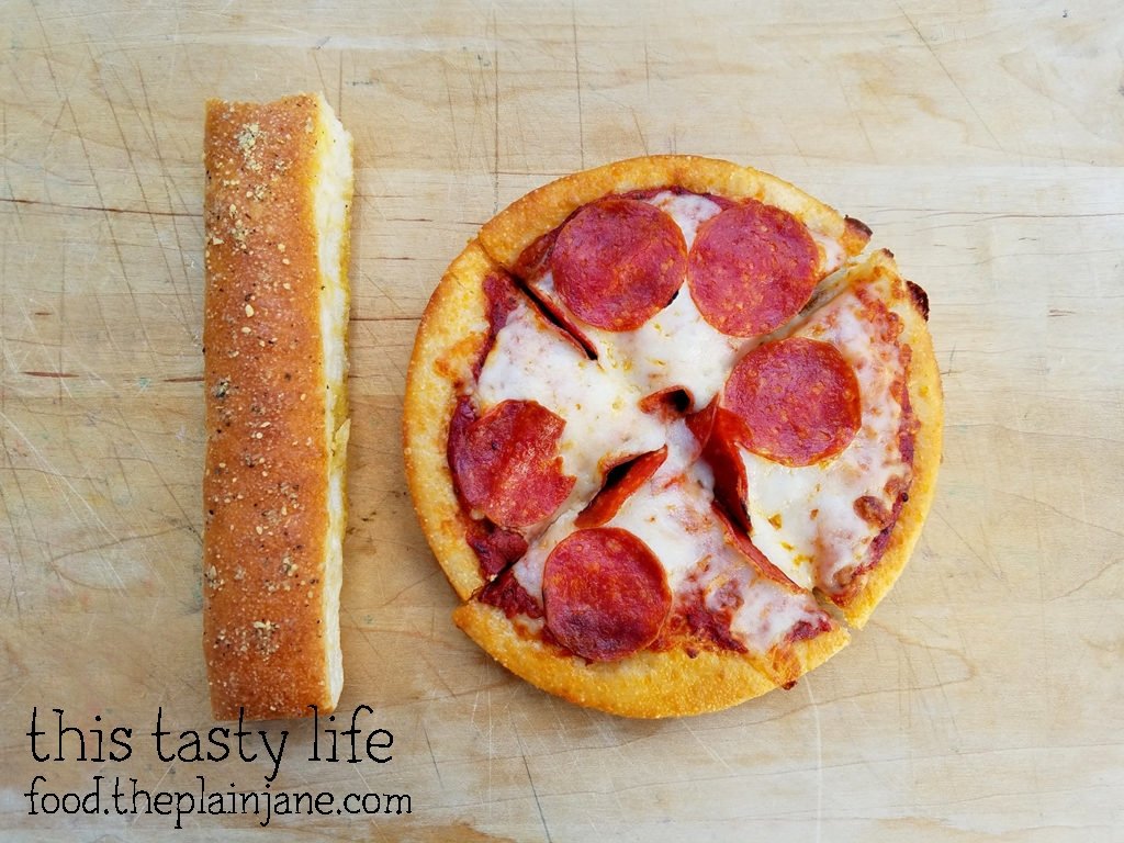 10-years-pizza-bread
