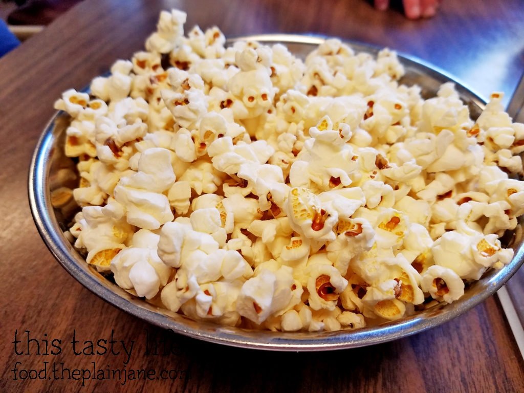 popcorn-domini