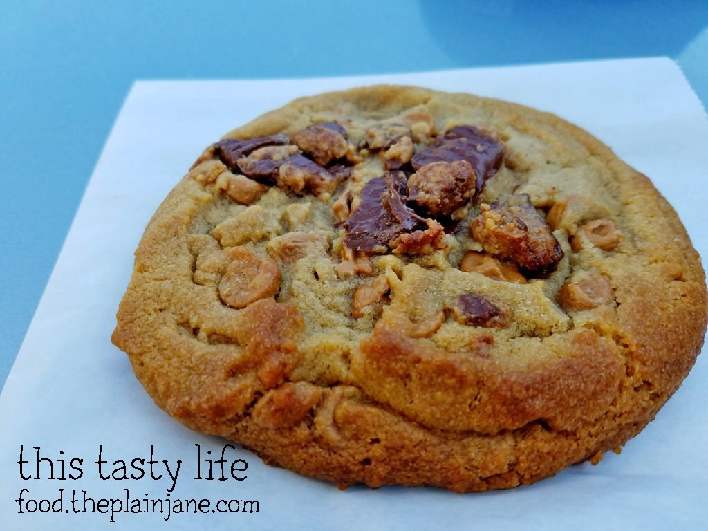 Chocolate Peanut Bbutter Cookie | Sloan's Ice Cream | San Diego, CA