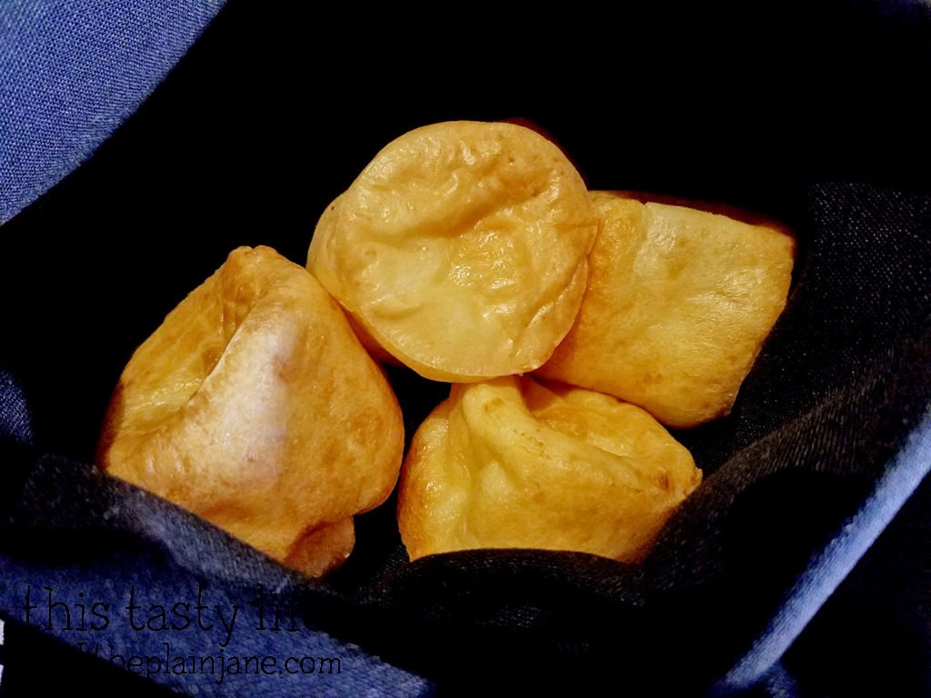 brazilian-cheese-bread-basket