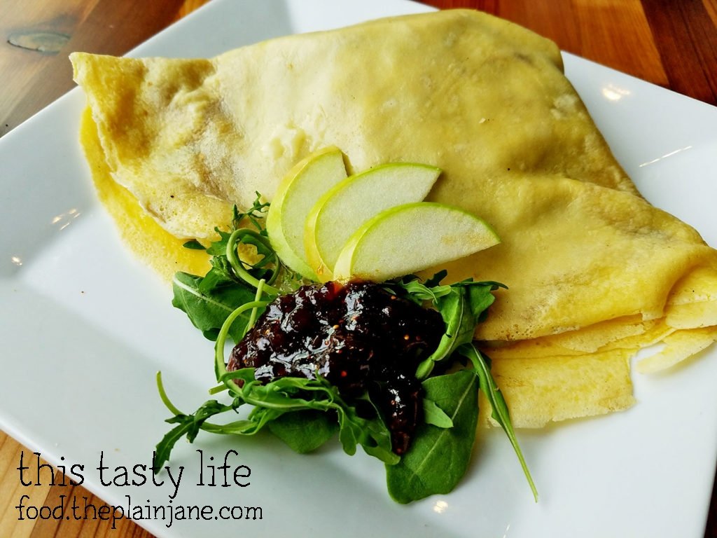 brie-fig-apple-crepe