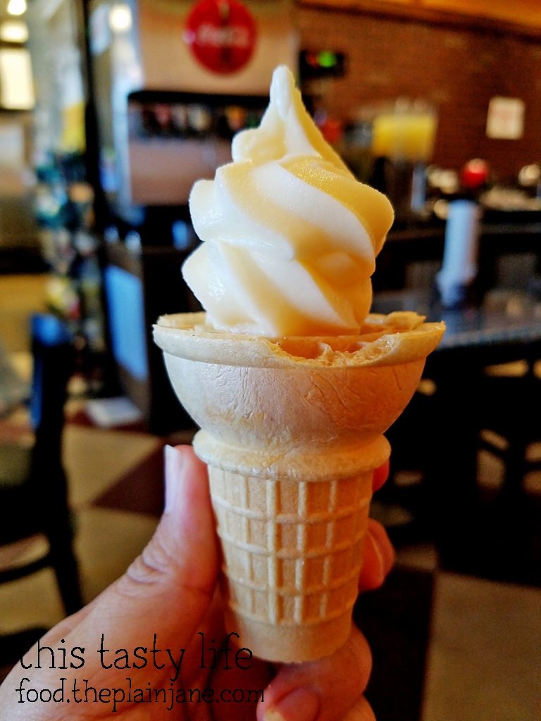 dickey-bbq-free-soft-serve