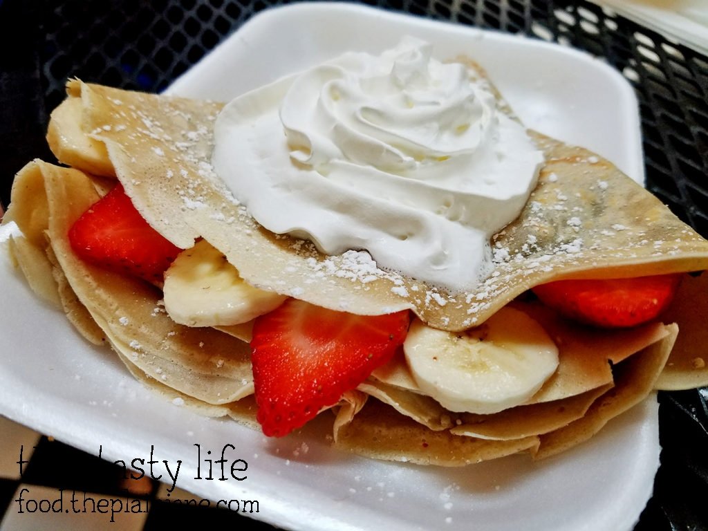 Nutella and Fruit Crepe from Fruteria La Buga - San Diego, CA - This Tasty Life