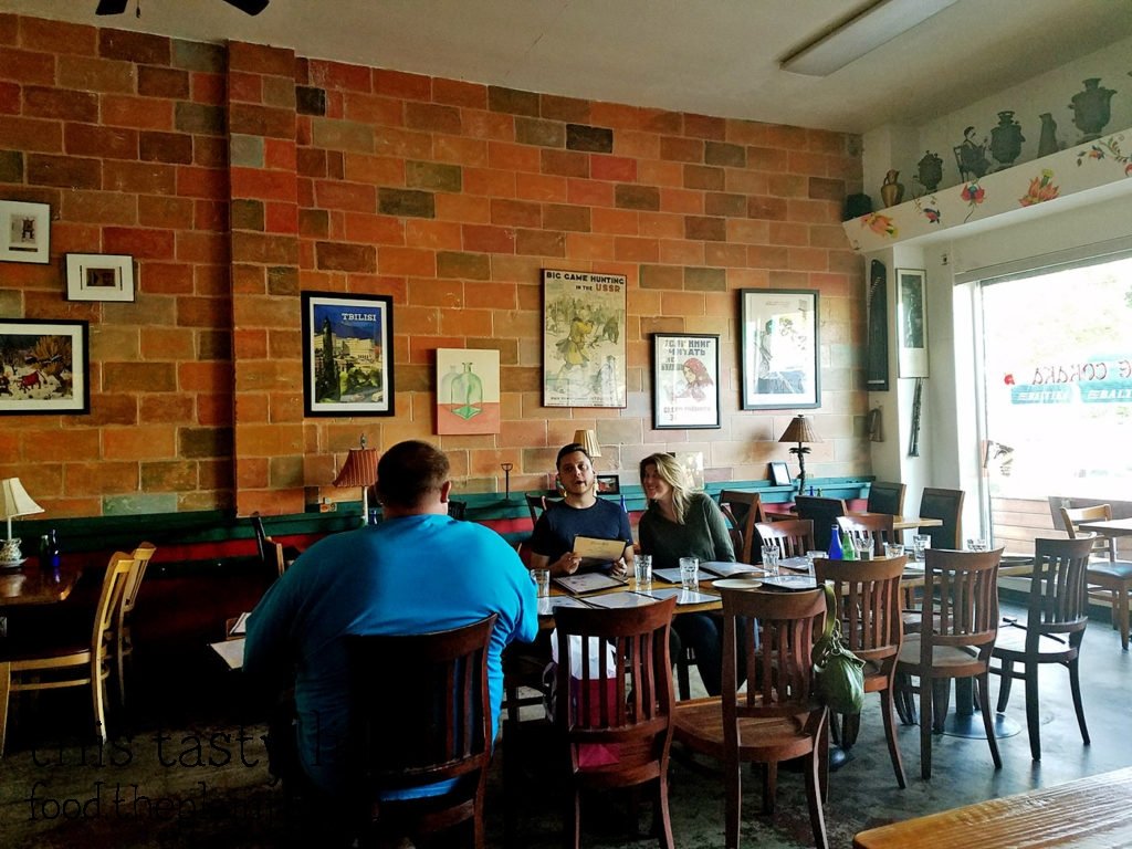 Kafe Sobaka Restoran Pomegranate - San Diego, CA