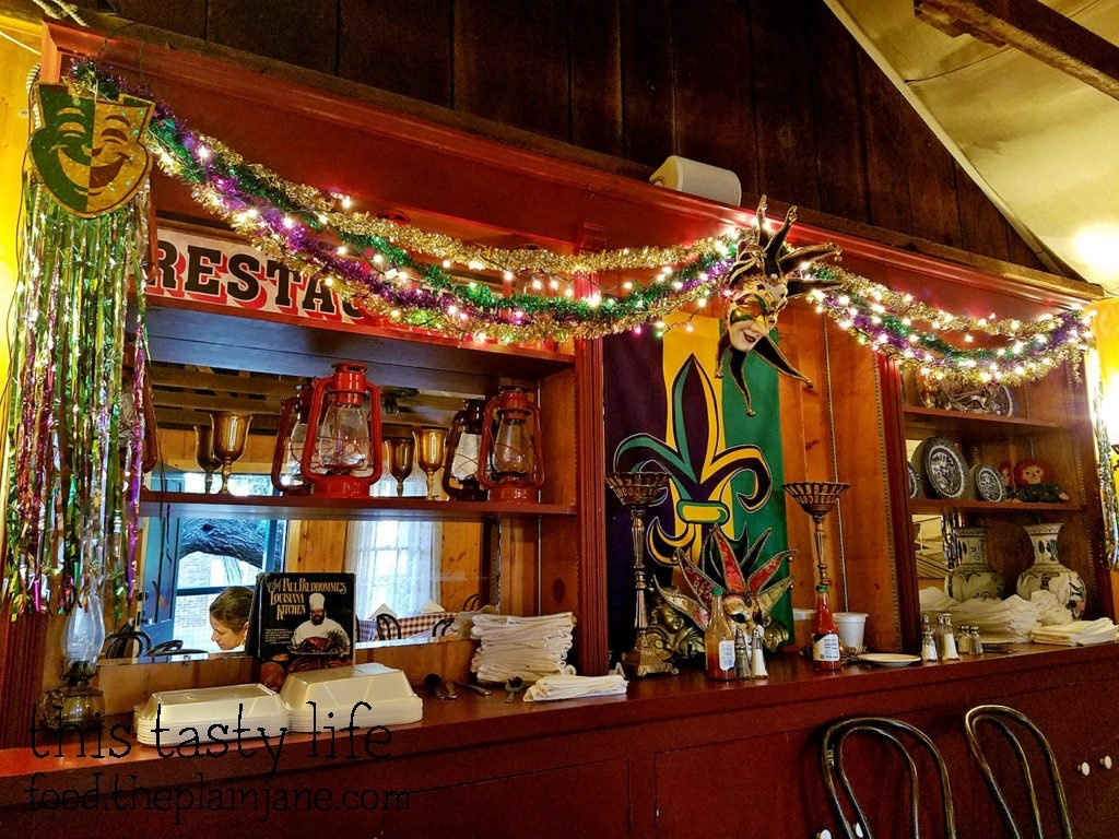 Decor - New Orleans Creole Cafe - San Diego, CA