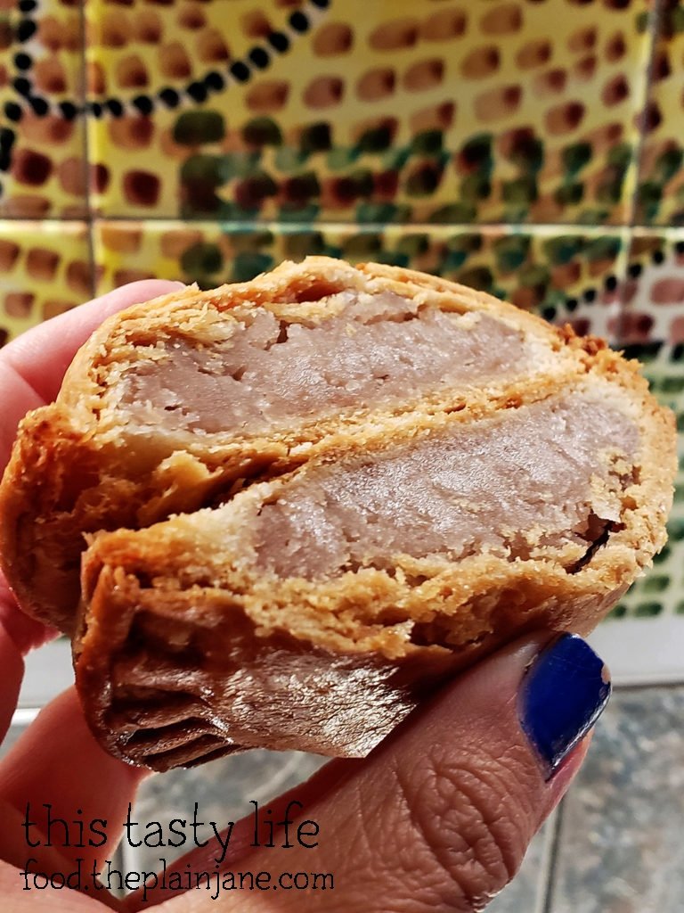 Taro Hand Pie