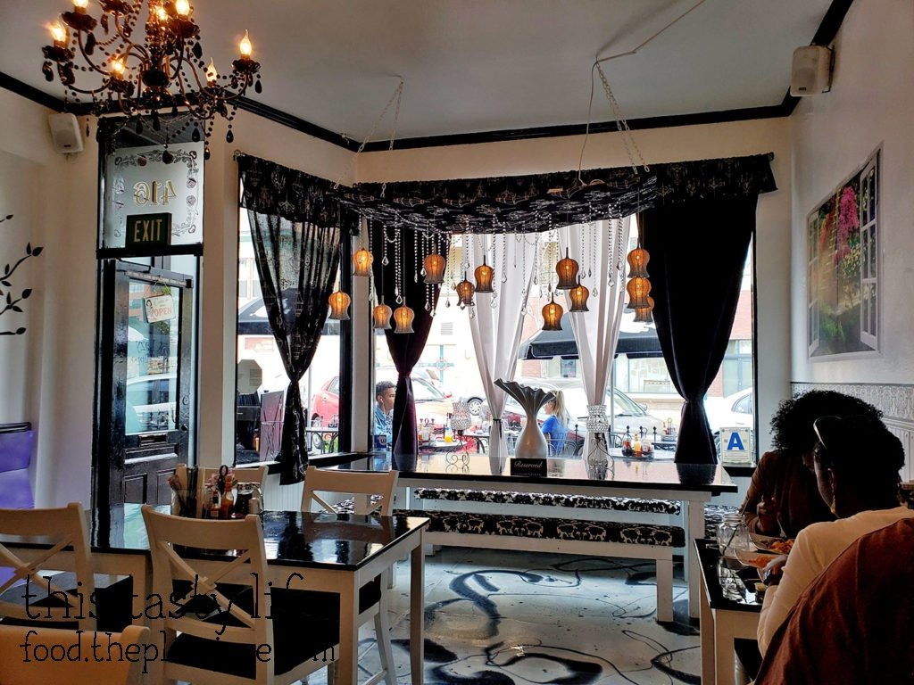 The Lazy Hippo - San Diego, CA