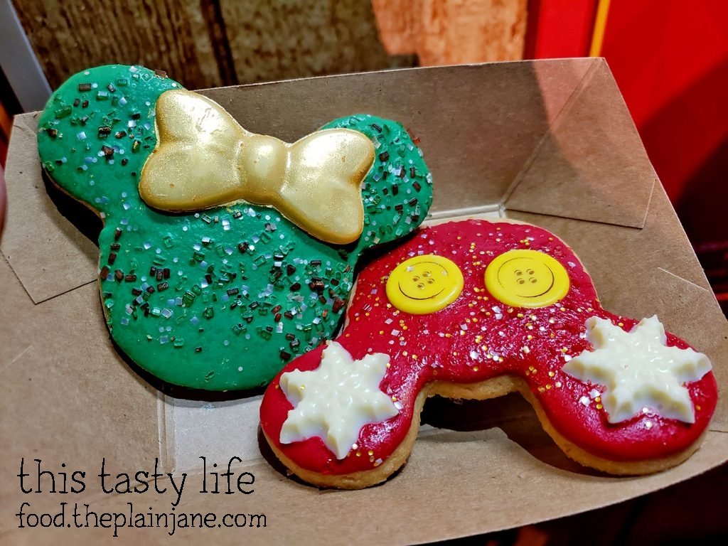 Holiday Mickey and Minnie Cookies - Festival of Holidays - Disney California Adventure