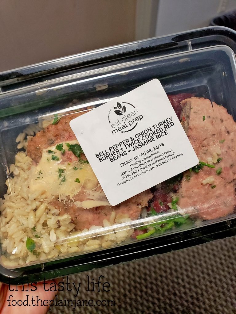 Pepper Onion Turkey Burger - Eat Clean Meal Prep