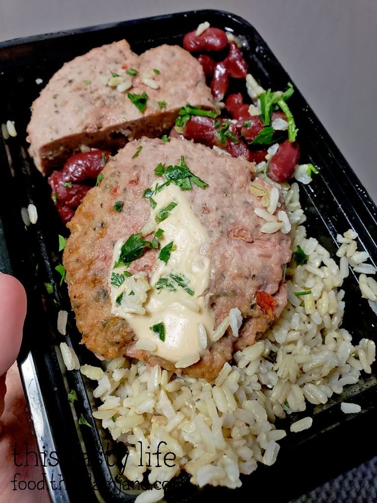 Pepper Onion Turkey Burger - Eat Clean Meal Prep