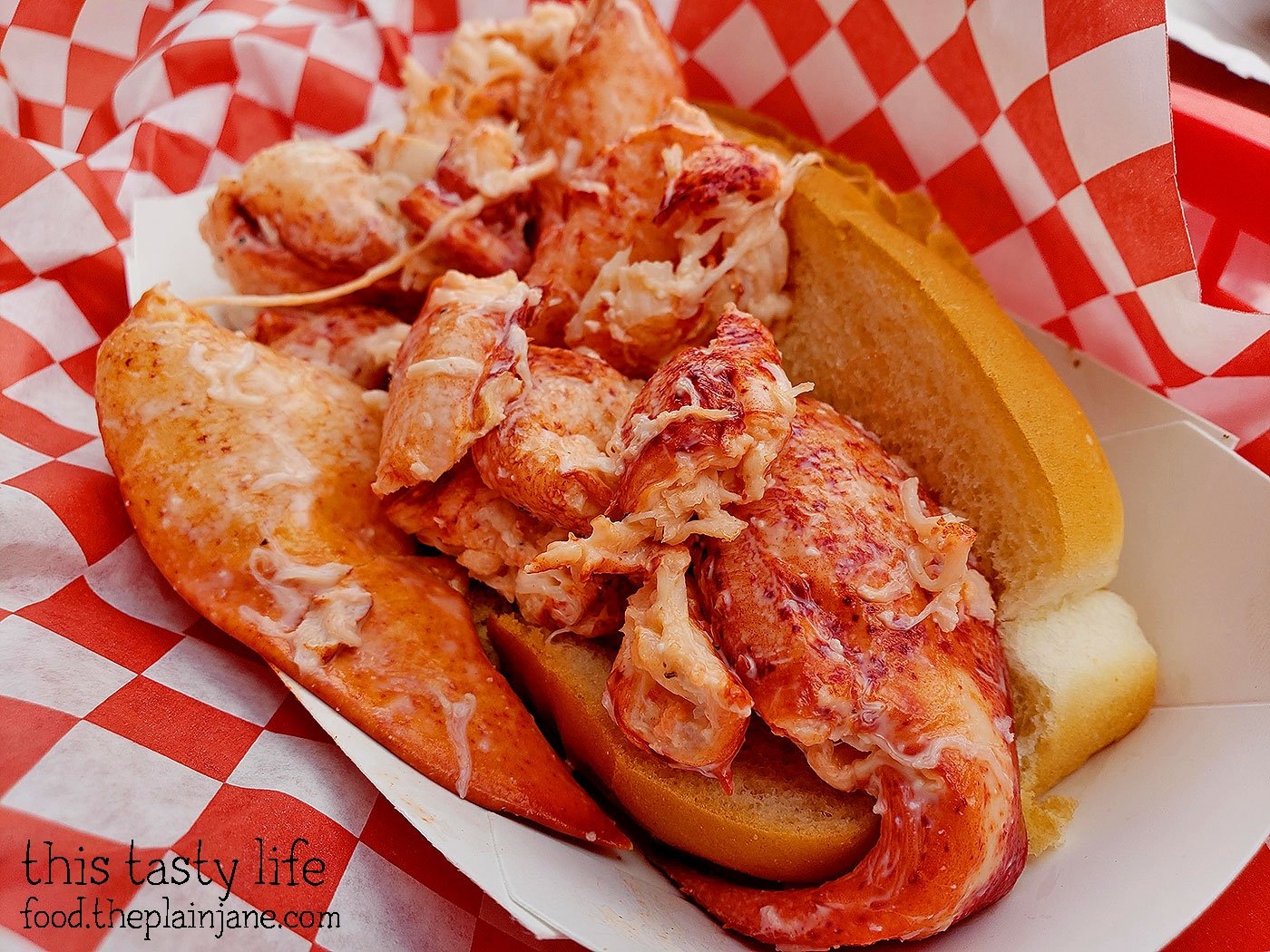 Bridesmaid Proposal Boxes + A Visit to Pete’s Seafood